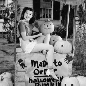 Meet your Posher, Leigh ann